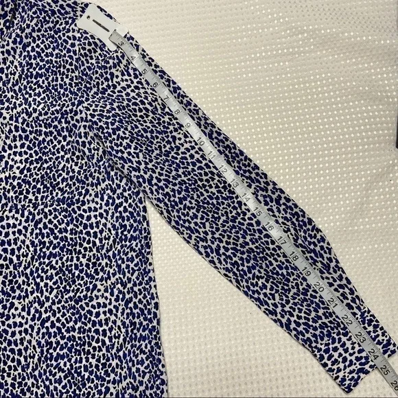 Juicy Couture Animal-Print Button-Up Top Small - Picture 4 of 12